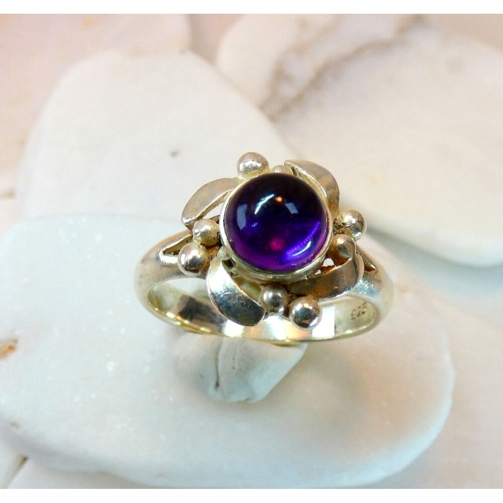 VTG Genuine Amethyst Sterling Silver Artisan Ring Size 7 OOAK